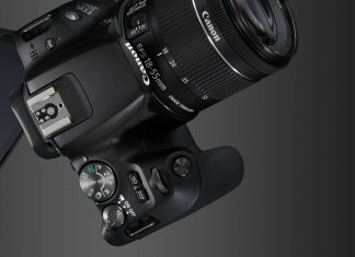 Canon EOS 200D