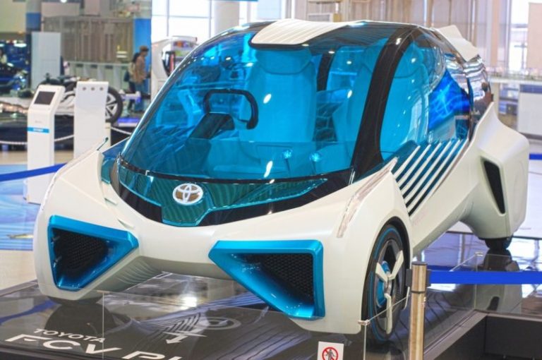 Automobilele autonome vor crea o industrie de 1 trilion de dolari, bazată pe transportul de pasageri