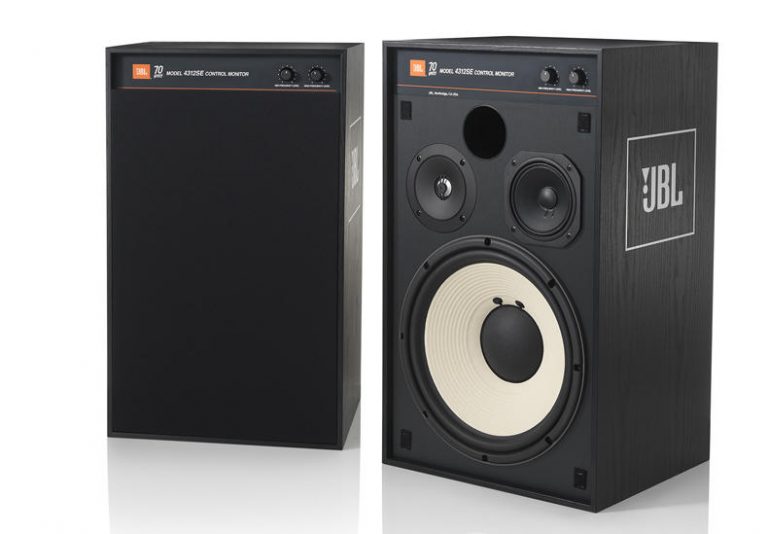 JBL lansează o boxă de studio aniversar, modelul JBL 4312SE
