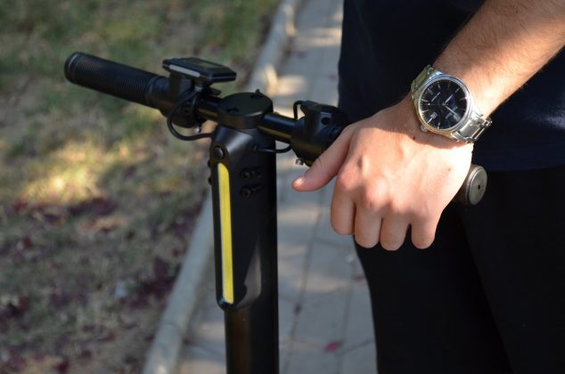 NEWBITS Trotinetă electrică pliabilă