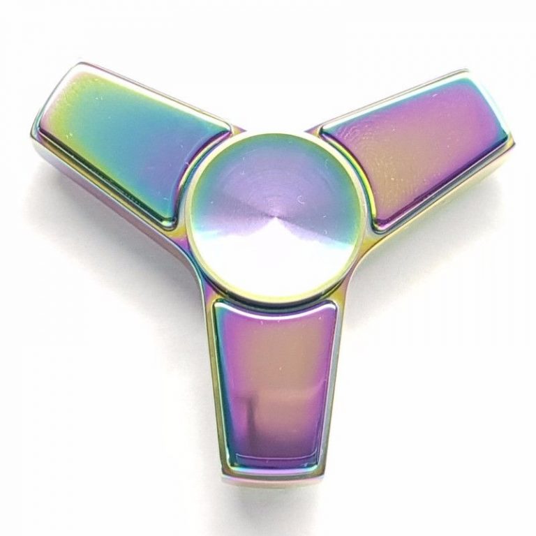 Top 5 fidget spinnere de lux în oferta eMAG.ro: oţel inoxidabil, titaniu şi rose gold la putere!