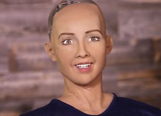 Robotul umanoid Sophia îl ia în râs pe Elon Musk şi avertizările sale despre AI