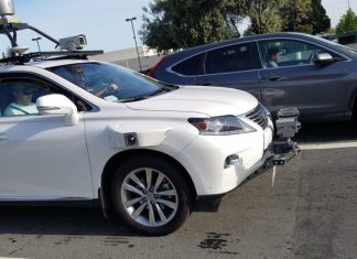 Apple continuă să nege că lucrează la tehnologie pentru automobile autonome, deşi a apărut un clip video cu un sistem de gen