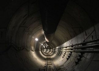 Elon Musk prezintă prima fotografie cu tunelul de sub Los Angeles, realizat de Boring Company