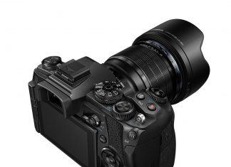 Olympus lansează obiective noi de 17 mm şi 45 mm F/1.2 PRO, cu captură Bokeh de vârf