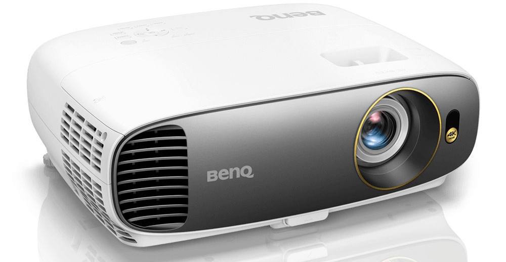 BenQ CineHome W1700