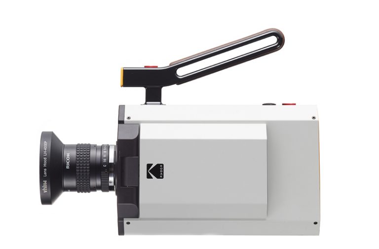 Kodak învie camera Super 8 din anii 60-70, cu preţ exorbitant; Iată cum filmează (Video)
