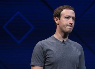 Mark Zuckerberg răspunde atacurilor lui Tim Cook, vorbeşte despre „cel mai greu an” pentru Facebook