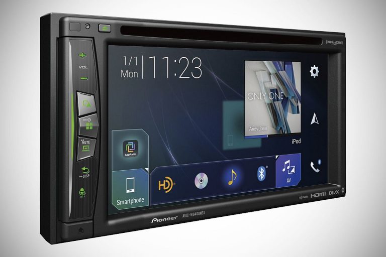 Pioneer lansează sisteme auto cu suport CarPlay şi Android Auto, conectivitate wireless