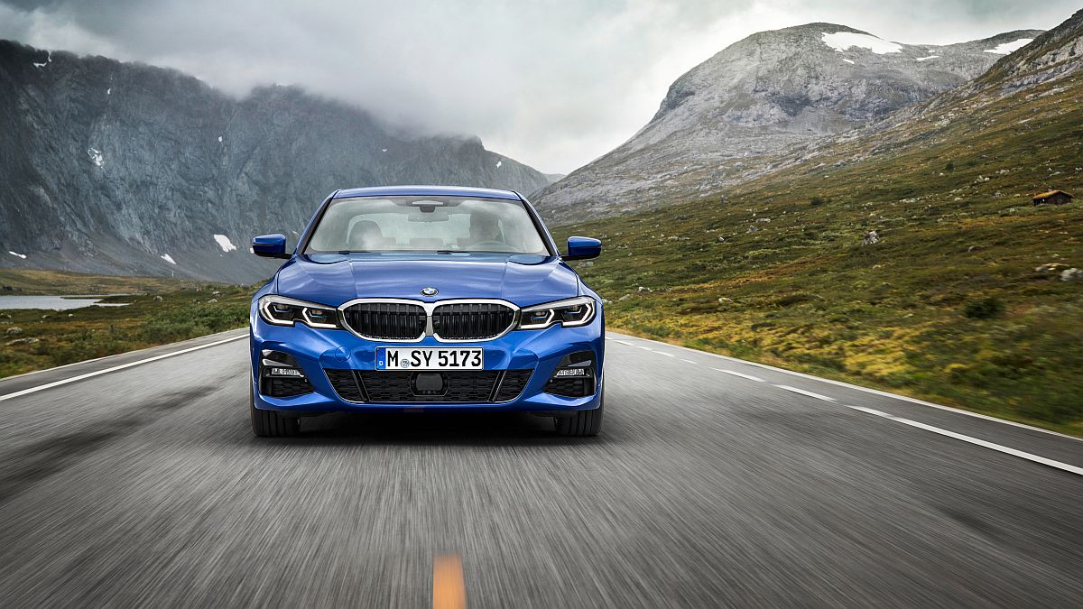 BMW prezintă noul Seria 3 2019 la Paris Motor Show