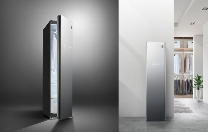 LG-Styler-3-Hangers-002