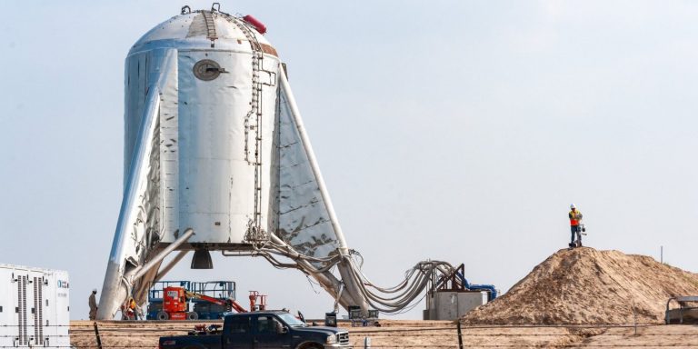 Nava care ne va duce pe Marte a zburat pentru prima oară; Iată testul lui SpaceX Starhopper