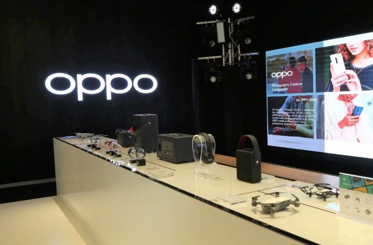 Oppo pregăteşte un ceas cu EKG şi cu funcţii rivale cu Apple Watch