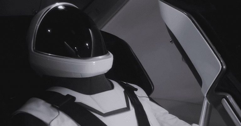SpaceX va lansa o misiune cu echipaj în luna mai a acestui an; Ce ştim despre proiect