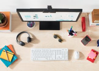 Logitech MK295 Silent Wireless Combo