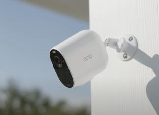 Arlo Essential XL Spotlight