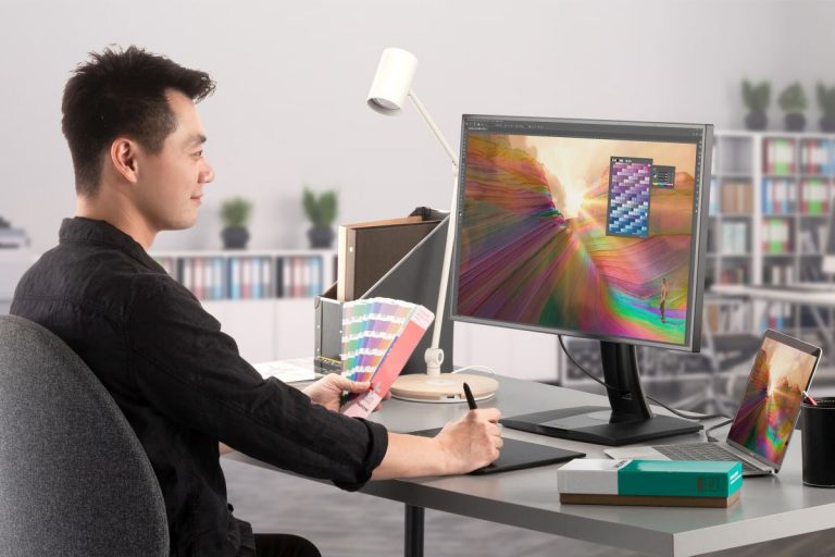 ViewSonic a lansat monitoarele ColorPro VP68a, validate Pantone şi ideale pentru graficieni