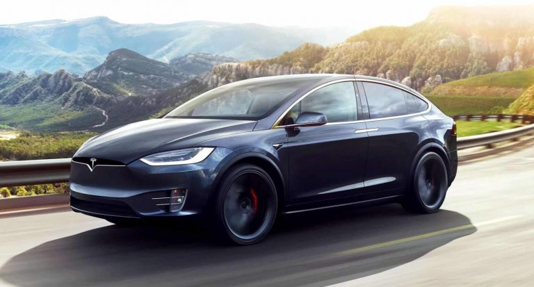 Tesla şi Samsung lucrează la un cip de 5 nm pentru maşini autonome