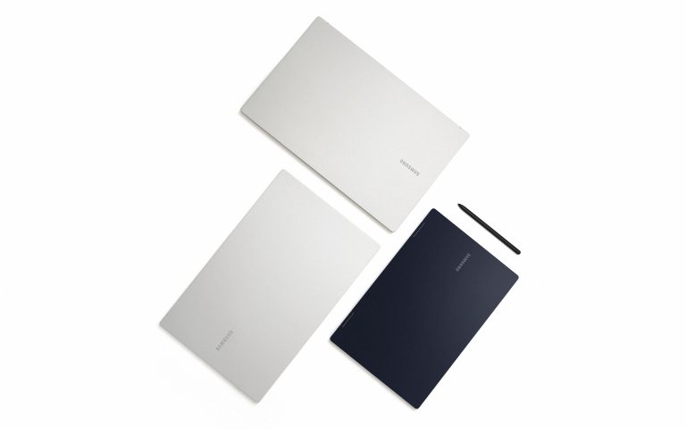 Samsung a lansat noi modele de laptopuri Galaxy Book! Au ecrane AMOLED, CPU-uri Intel Core Gen 11, iar unul dintre ele oferă grafică RTX 3050 TI