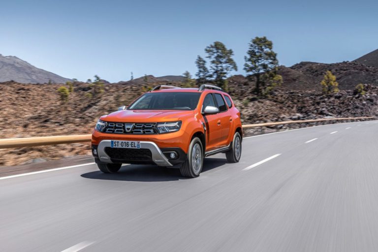 Noua Dacia Duster a fost prezentată în imagini oficiale; Un facelift sau ceva mai mult?