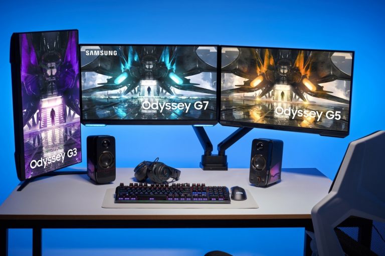 Samsung lansează noi monitoare din seria de gaming Odyssey, variante care renunță la panourile curbate