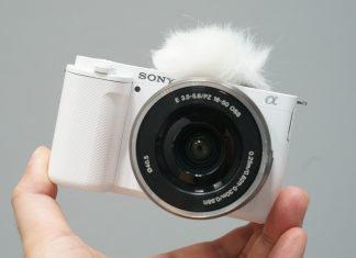 Sony ZV-E10 este cel mai nou aparat foto mirrorless dedicat vloggerilor și influencerilor începători