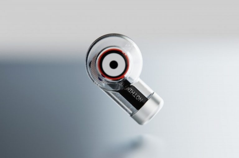 Nothing va lansa căştile wireless Ear 1, cu ANC; Compania lui Carl Pei oferă şi detalii despre preţ