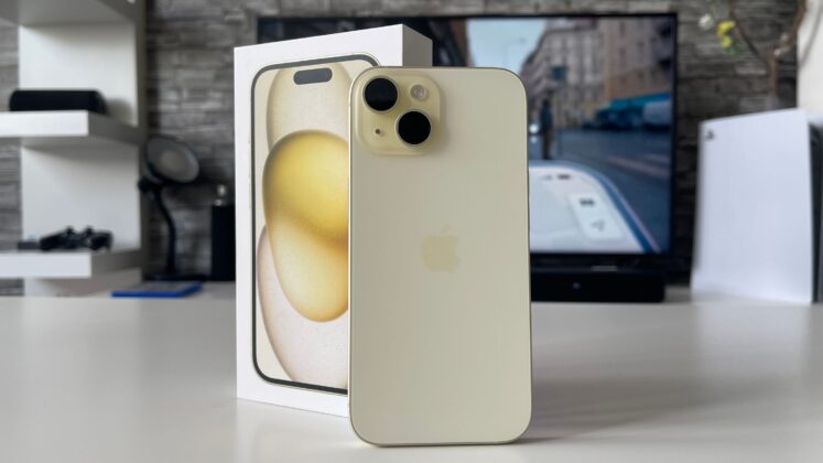 iPhone 15