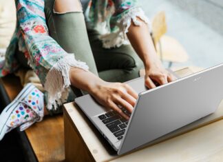 Acer Swift Go 14 (SFG14-72): o fuziune de stil și performanță AI, echipat cu procesor Intel Core Ultra și GPU Intel Arc