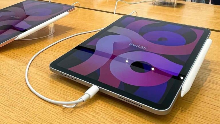Apple iPad OLED 2024