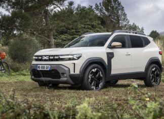 Duster 3, noul vârf de gamă Dacia: Rezervări online și livrări în 2024; Iată prețurile! oul Dacia Duster: Prețuri, echipări și motorizări hibride anunțate